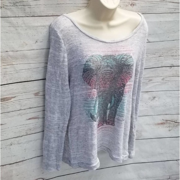 Charlotte Russe Gray Pastel Tribal Elephant Shirt - Picture 3 of 6